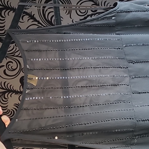 *2/$30 closet sale* EUC s.2 Leifsdottir Anthropologie silk top - Picture 5 of 7